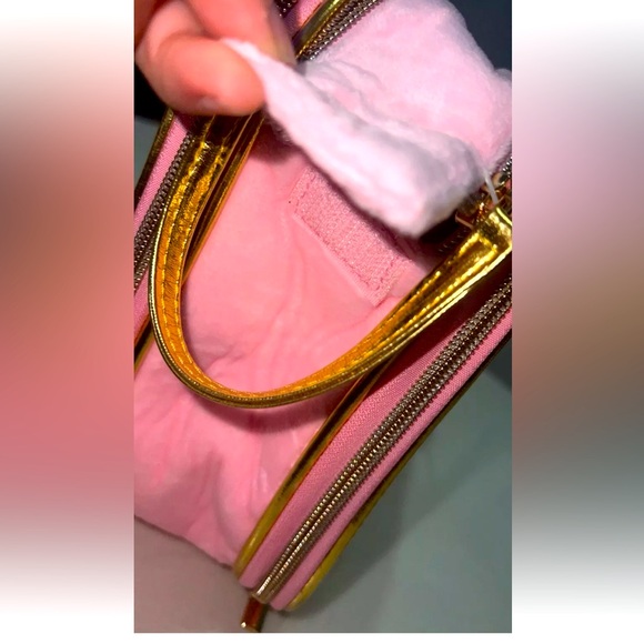 Juicy Couture Pink Gold Velour Cosmetic Travel Bag Makeup Storage Saxious NWT - Picture 3 of 8